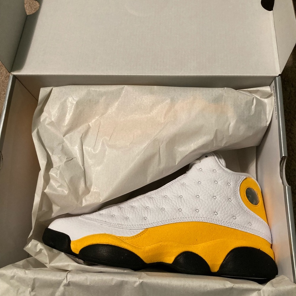 Jordan 13 - Picture 3 of 3
